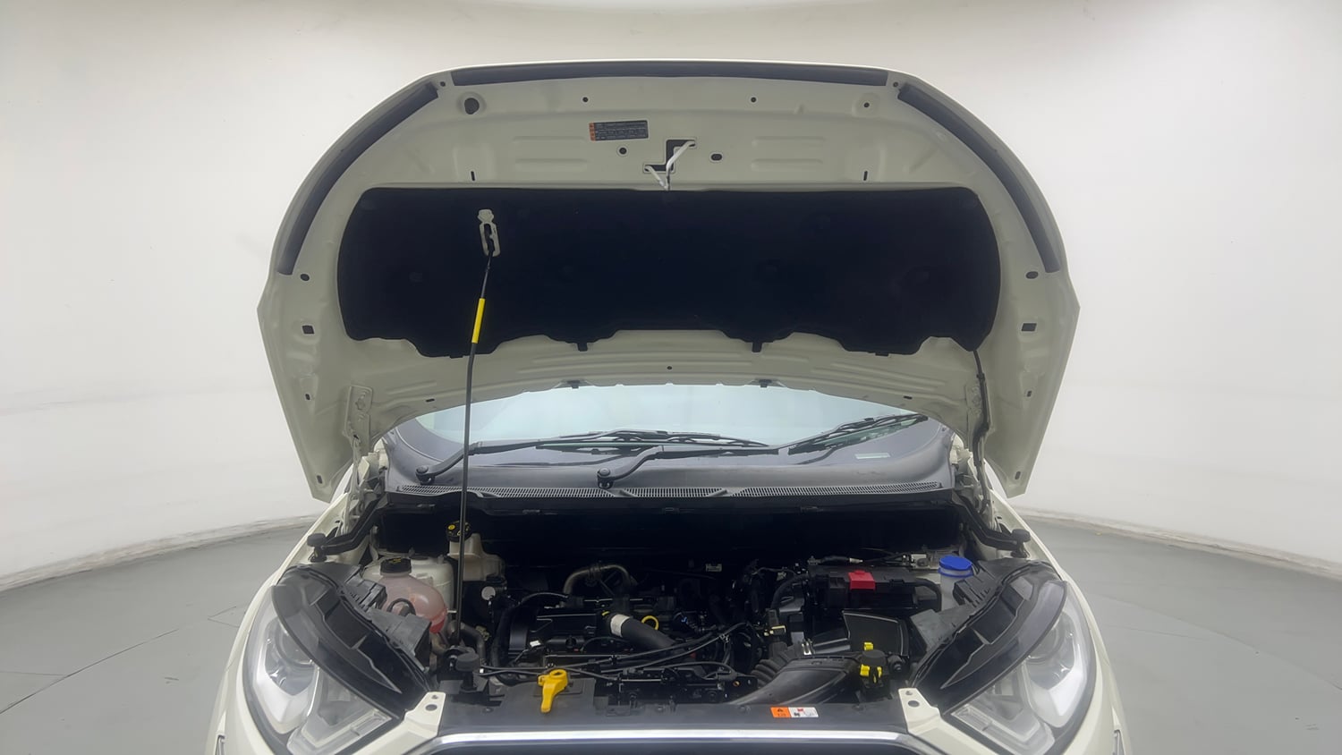 Used 2021 Ford EcoSport Titanium Plus 1.5L Ti-VCT AT Petrol Automatic engine ENGINE & BONNET OPEN FRONT VIEW