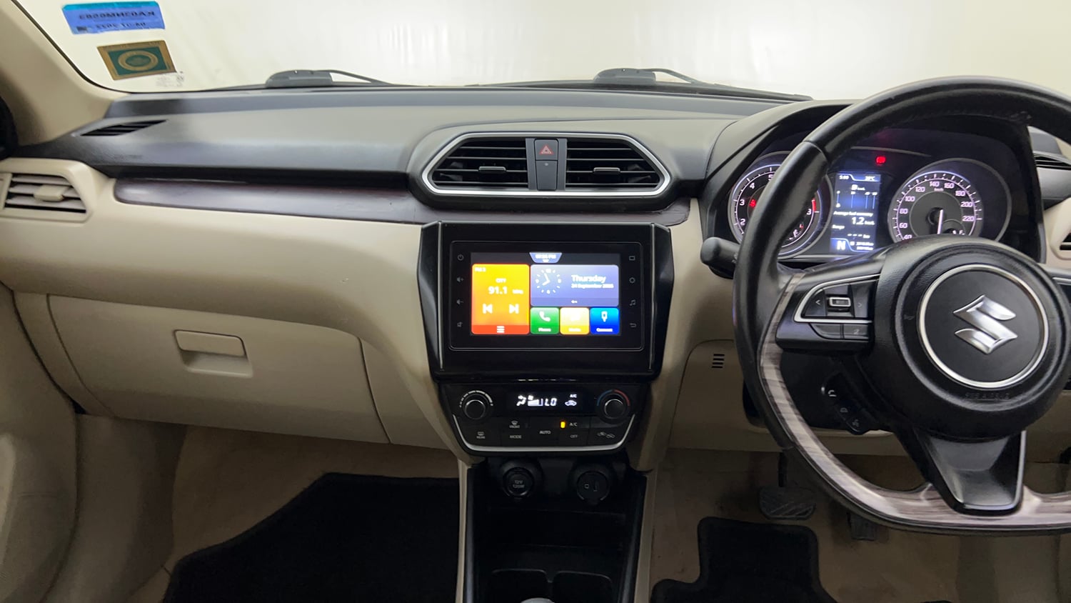 Used 2022 Maruti Suzuki Dzire ZXi Plus AGS Petrol Automatic interior MUSIC SYSTEM & AC CONTROL VIEW