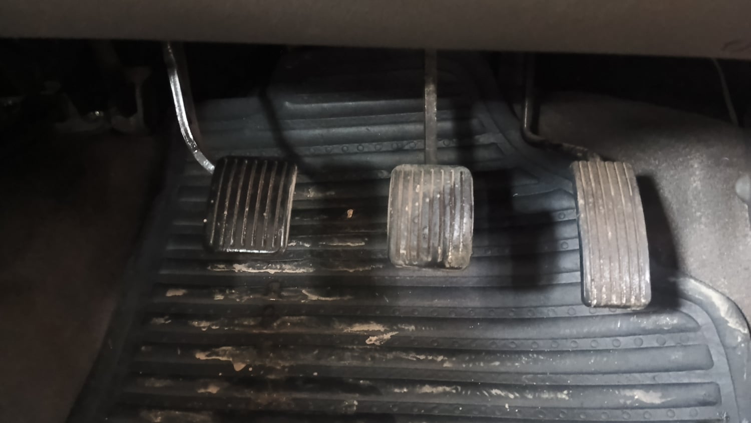 Used 2012 Hyundai i10 Sportz 1.2 Kappa2 Petrol Manual interior PEDALS VIEW