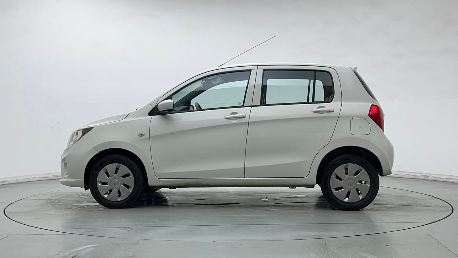Used 2019 Maruti Suzuki Celerio VXi AMT Petrol Automatic exterior LEFT SIDE VIEW