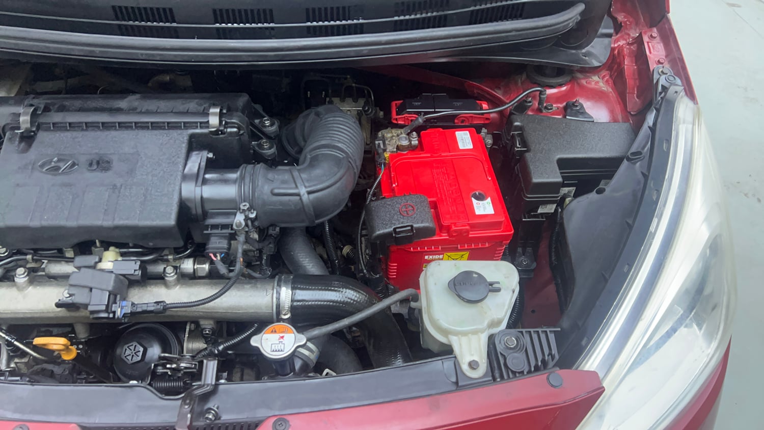 Used 2019 Hyundai Grand i10 Sportz U2 1.2 CRDi Diesel Manual engine ENGINE LEFT SIDE VIEW