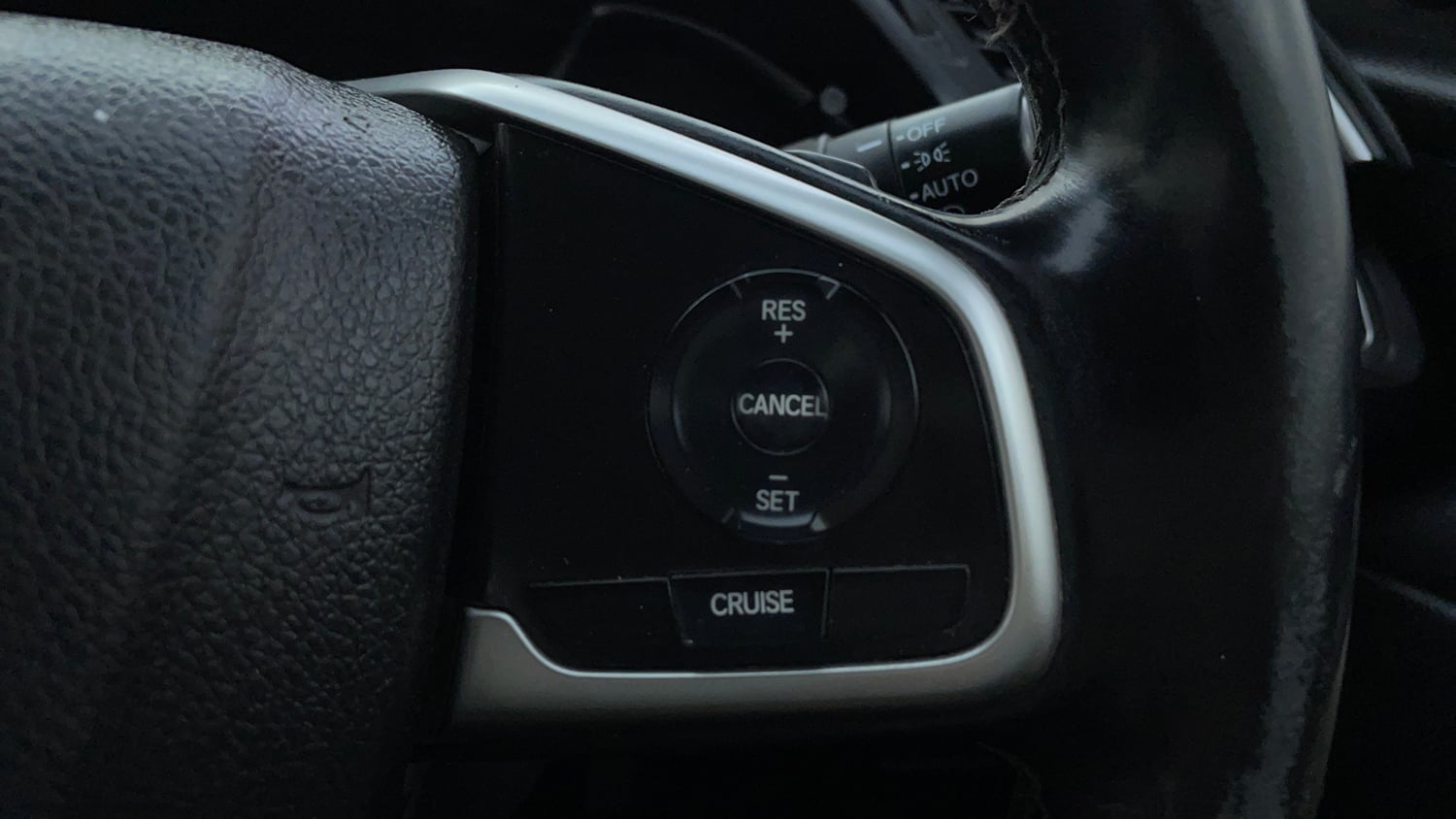 Used 2020 Honda Civic ZX CVT Petrol Petrol Automatic top_features Cruise control