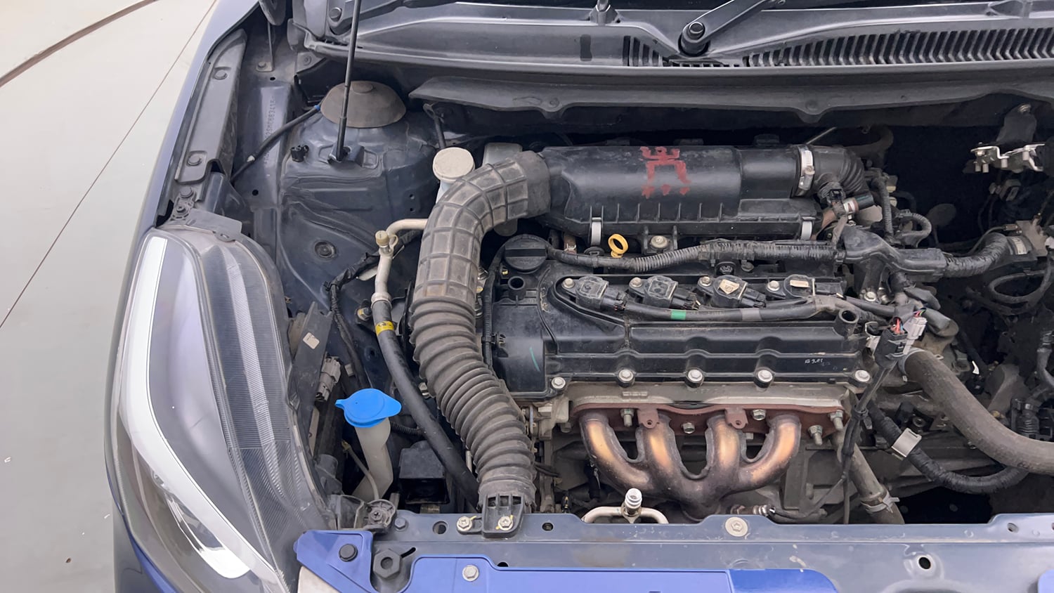 Used 2021 Maruti Suzuki Baleno Delta Petrol Manual engine ENGINE RIGHT SIDE VIEW