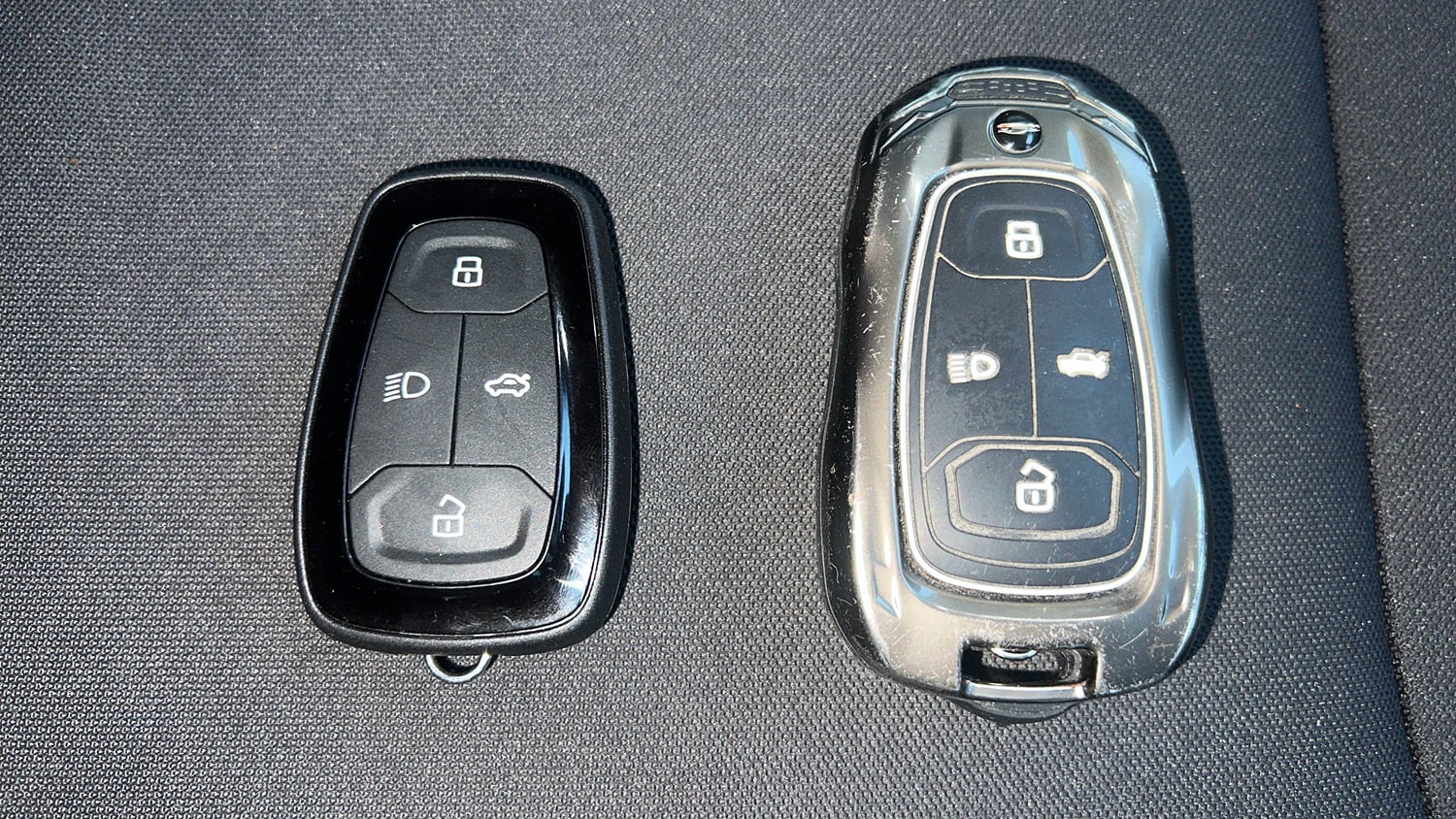 Used 2025 Tata Nexon Creative 1.2 Revotron Petrol 6MT Petrol Manual extra CAR KEY VIEW