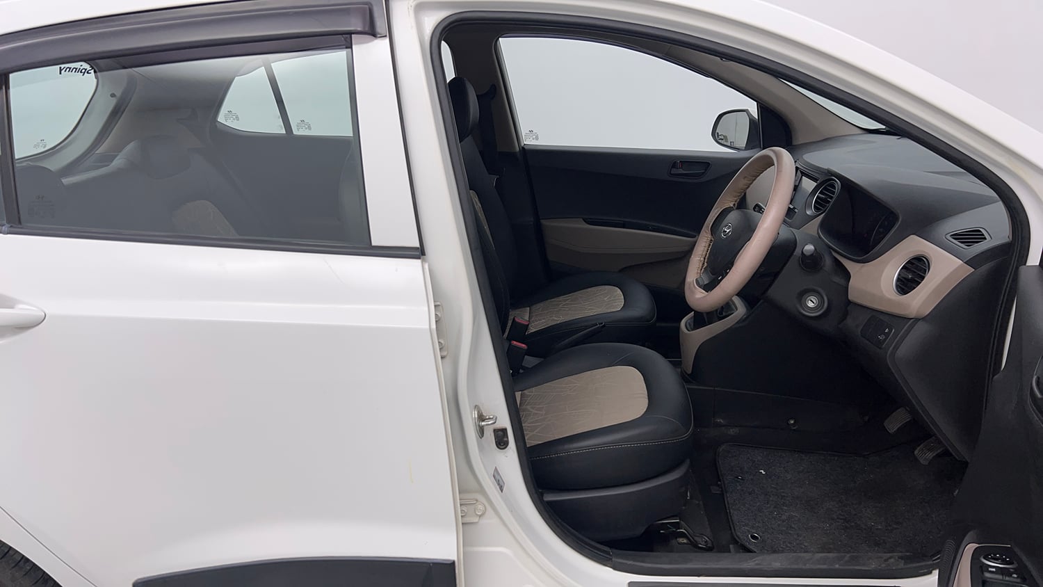 Used 2016 Hyundai Grand i10 Magna 1.2 Kappa VTVT Petrol Manual interior RIGHT SIDE FRONT DOOR CABIN VIEW