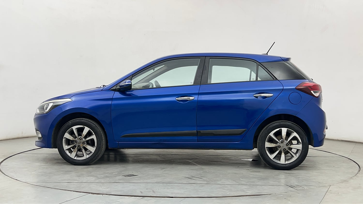 Used 2016 Hyundai Elite i20 Asta 1.2 (O) Petrol Manual exterior LEFT SIDE VIEW