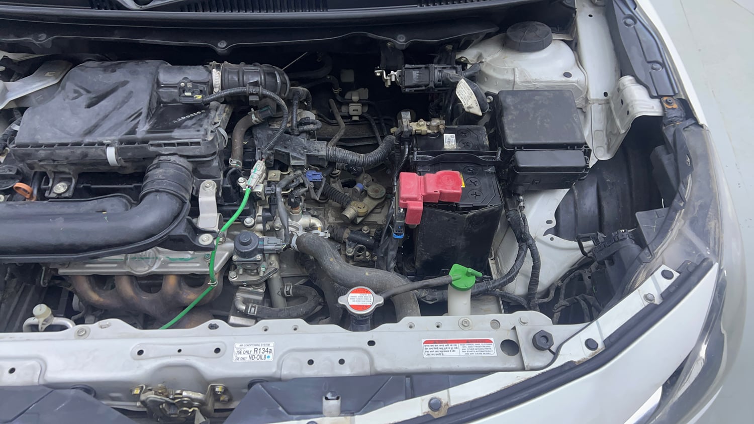 Used 2022 Maruti Suzuki Baleno Delta Petrol Manual engine ENGINE LEFT SIDE VIEW