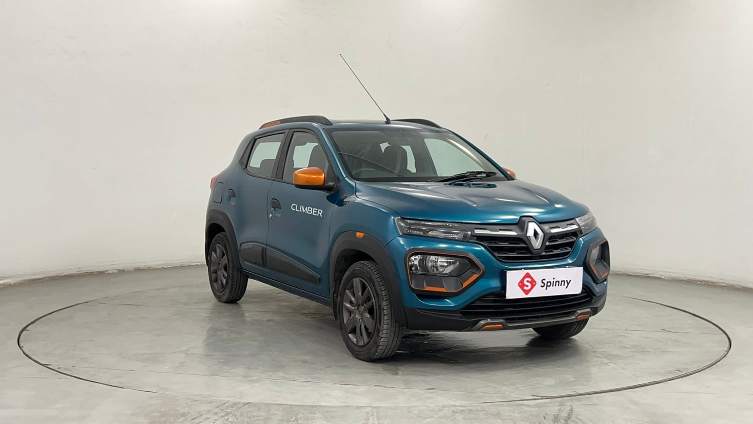 Used 2019 Renault Kwid CLIMBER 1.0 AMT Opt Petrol Automatic exterior RIGHT FRONT CORNER VIEW