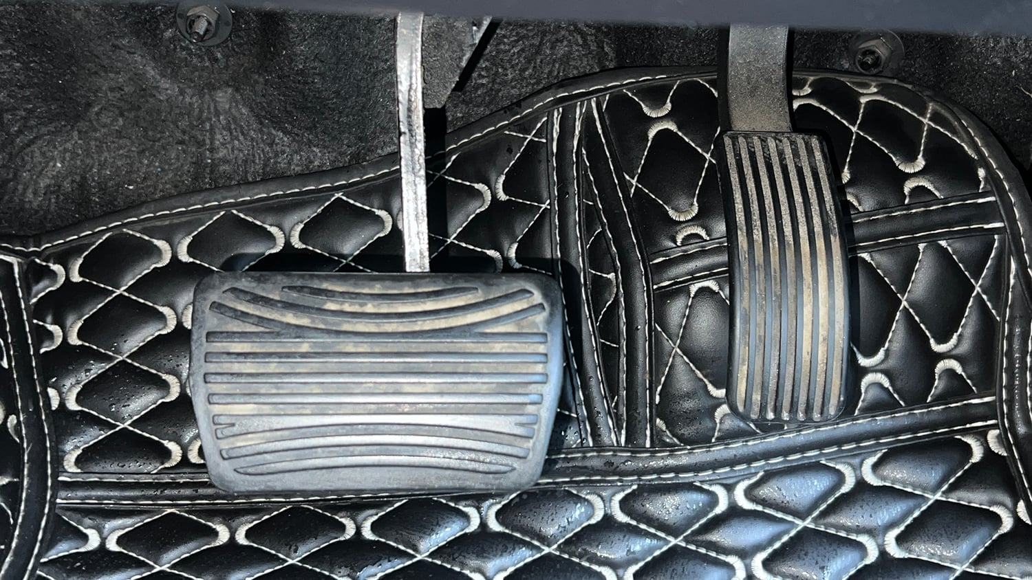 Used 2024 Mahindra Thar LX Hard Top Petrol AT RWD Petrol Automatic interior PEDALS VIEW