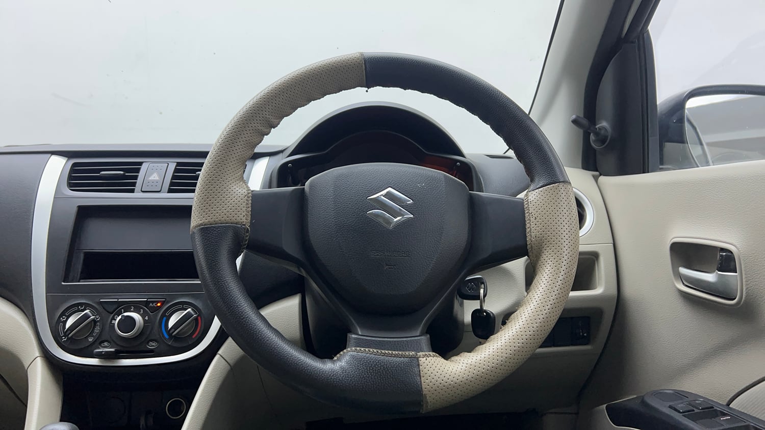 Used 2019 Maruti Suzuki Celerio VXi AMT Petrol Automatic interior STEERING VIEW