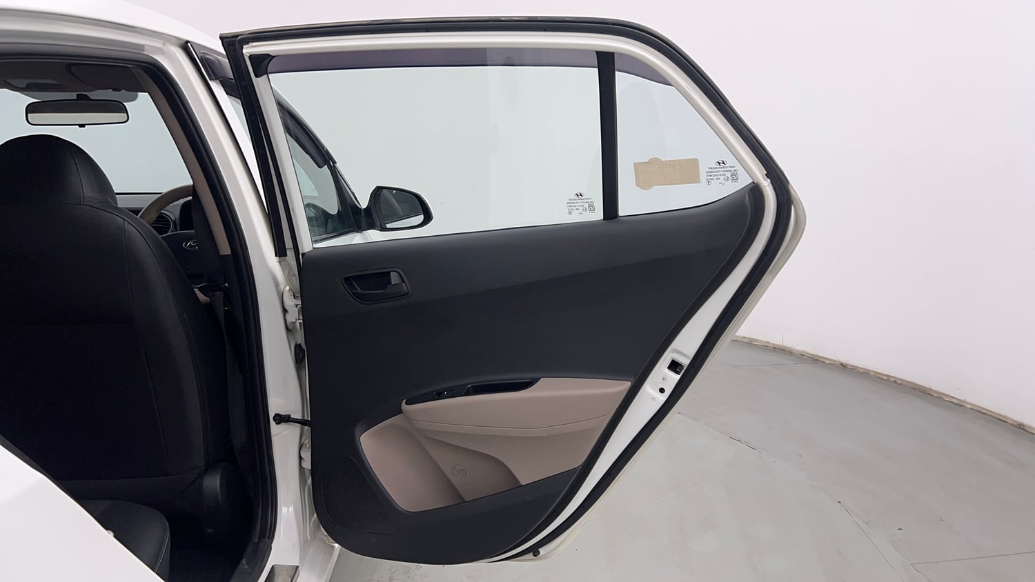 Used 2016 Hyundai Grand i10 Magna 1.2 Kappa VTVT Petrol Manual interior RIGHT REAR DOOR OPEN VIEW