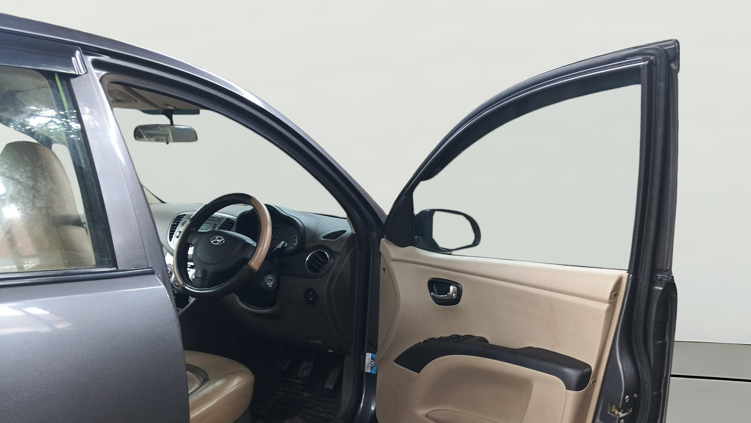 Used 2012 Hyundai i10 Sportz 1.2 Kappa2 Petrol Manual interior RIGHT FRONT DOOR OPEN VIEW