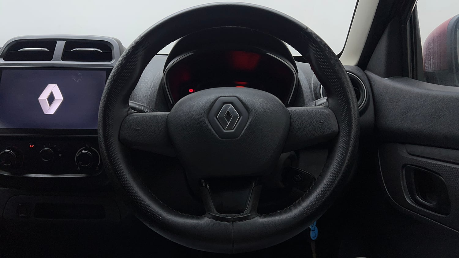 Used 2016 Renault Kwid RXL Petrol Manual interior STEERING VIEW