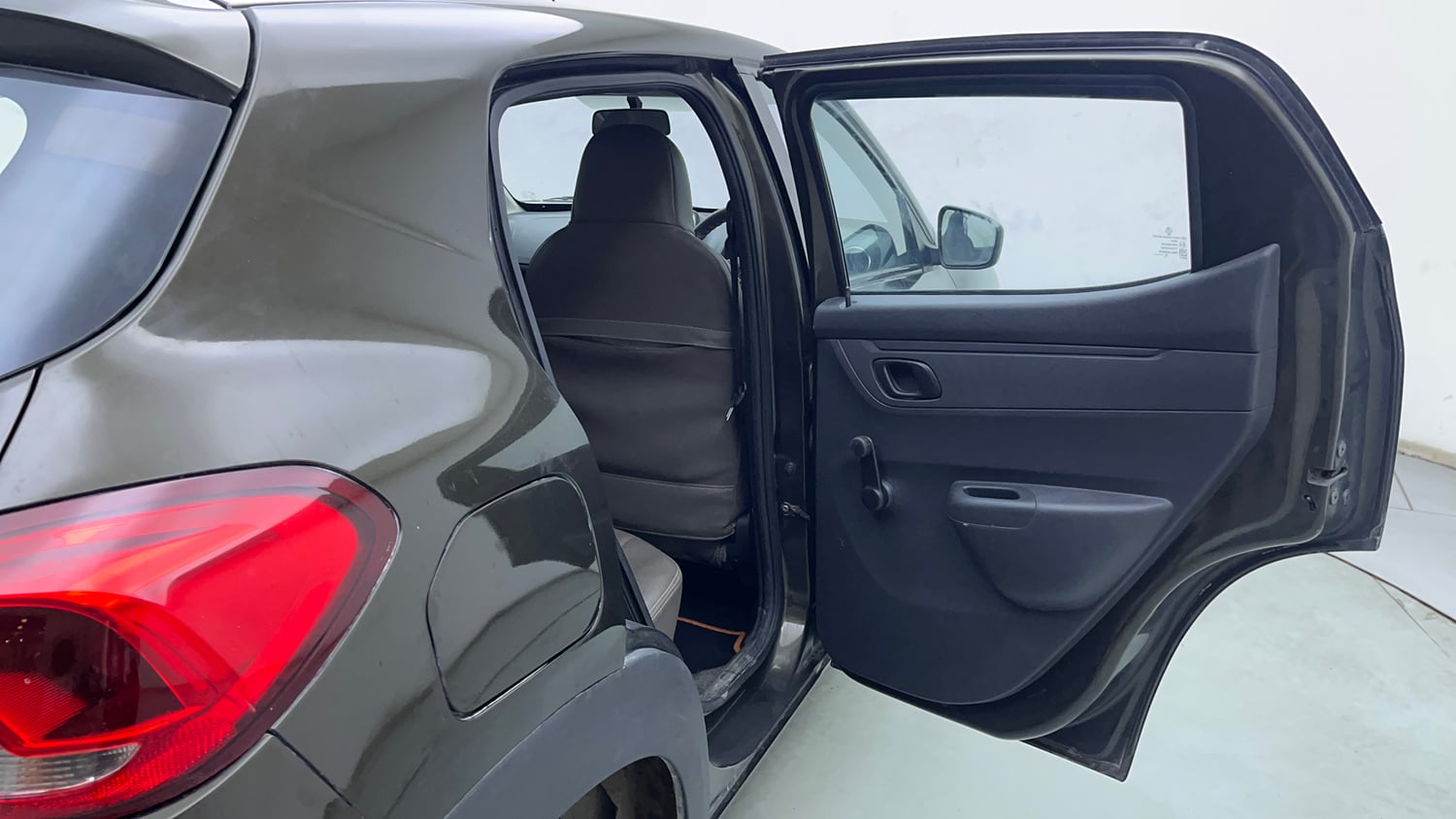 Used 2016 Renault Kwid RXT Petrol Manual interior RIGHT REAR DOOR OPEN VIEW