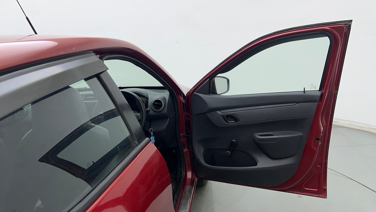 Used 2016 Renault Kwid RXL Petrol Manual interior RIGHT FRONT DOOR OPEN VIEW