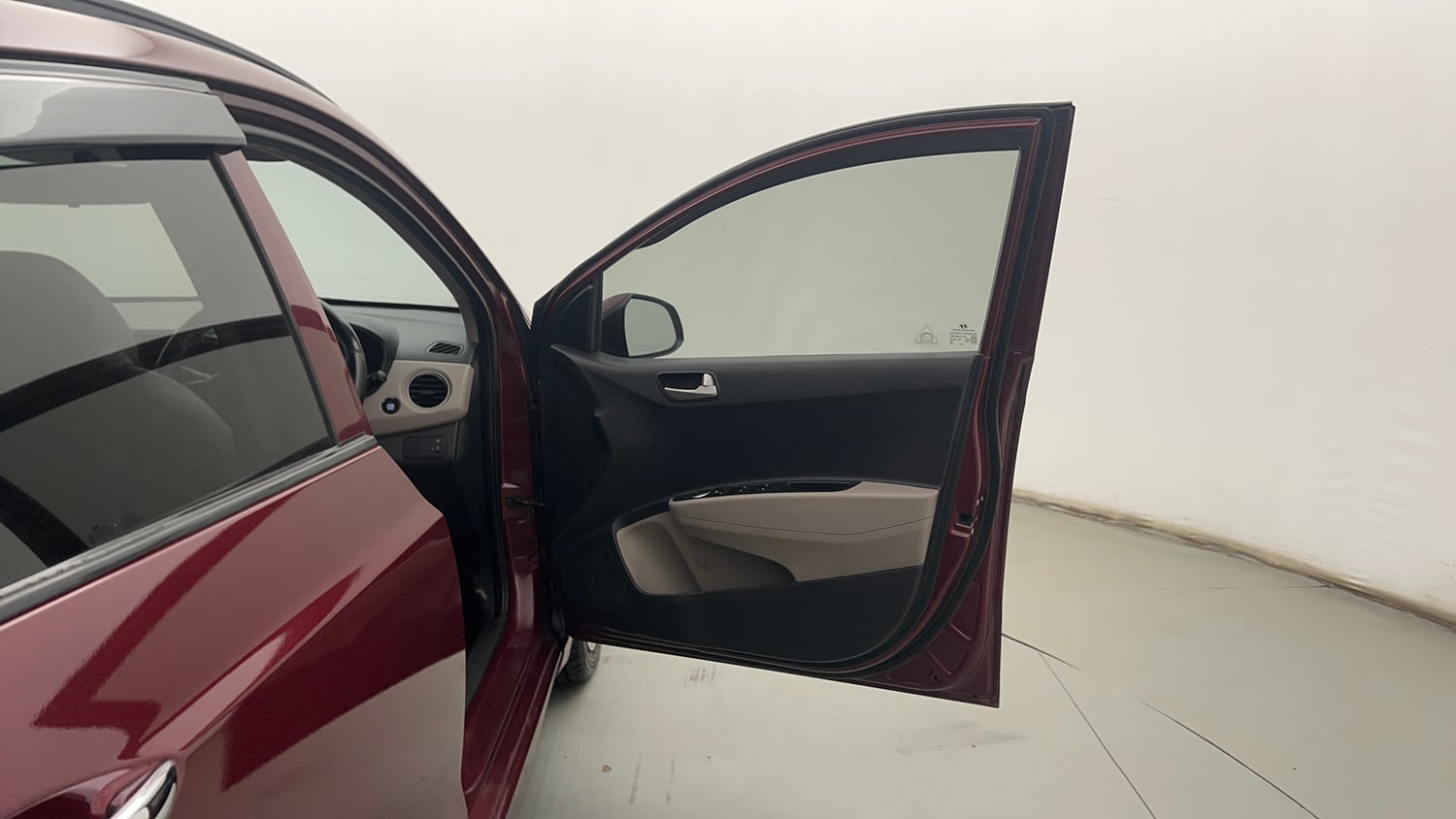 Used 2014 Hyundai Grand i10 Sportz 1.2 Kappa VTVT Petrol Manual interior RIGHT FRONT DOOR OPEN VIEW