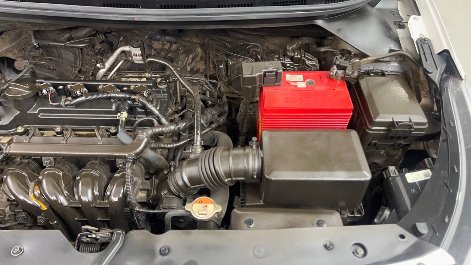 Used 2019 Hyundai Elite i20 Asta 1.2 (O) Petrol Manual engine ENGINE LEFT SIDE VIEW