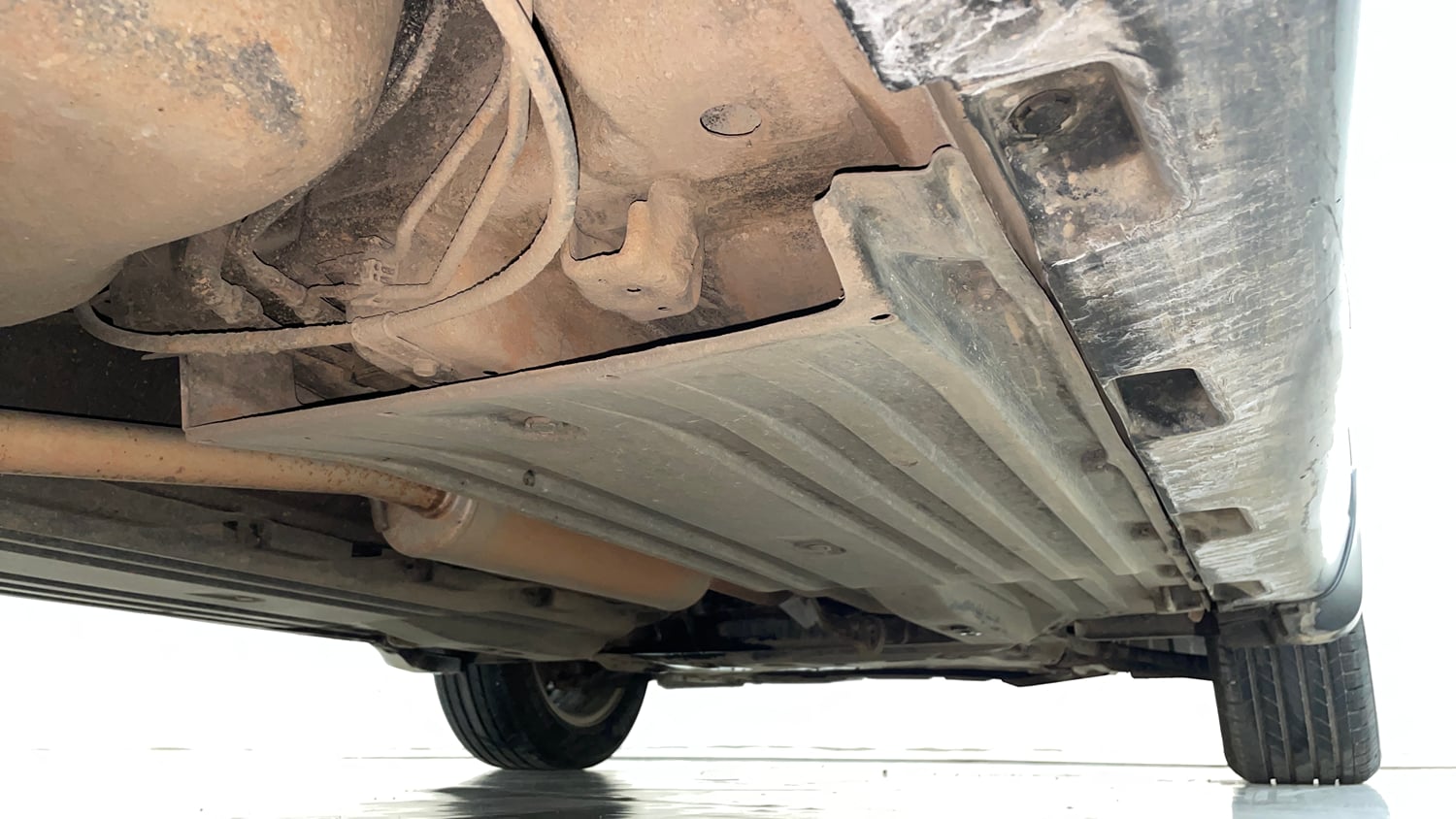 Used 2022 Toyota Urban Cruiser High Grade AT Petrol Automatic extra REAR RIGHT UNDERBODY VIEW