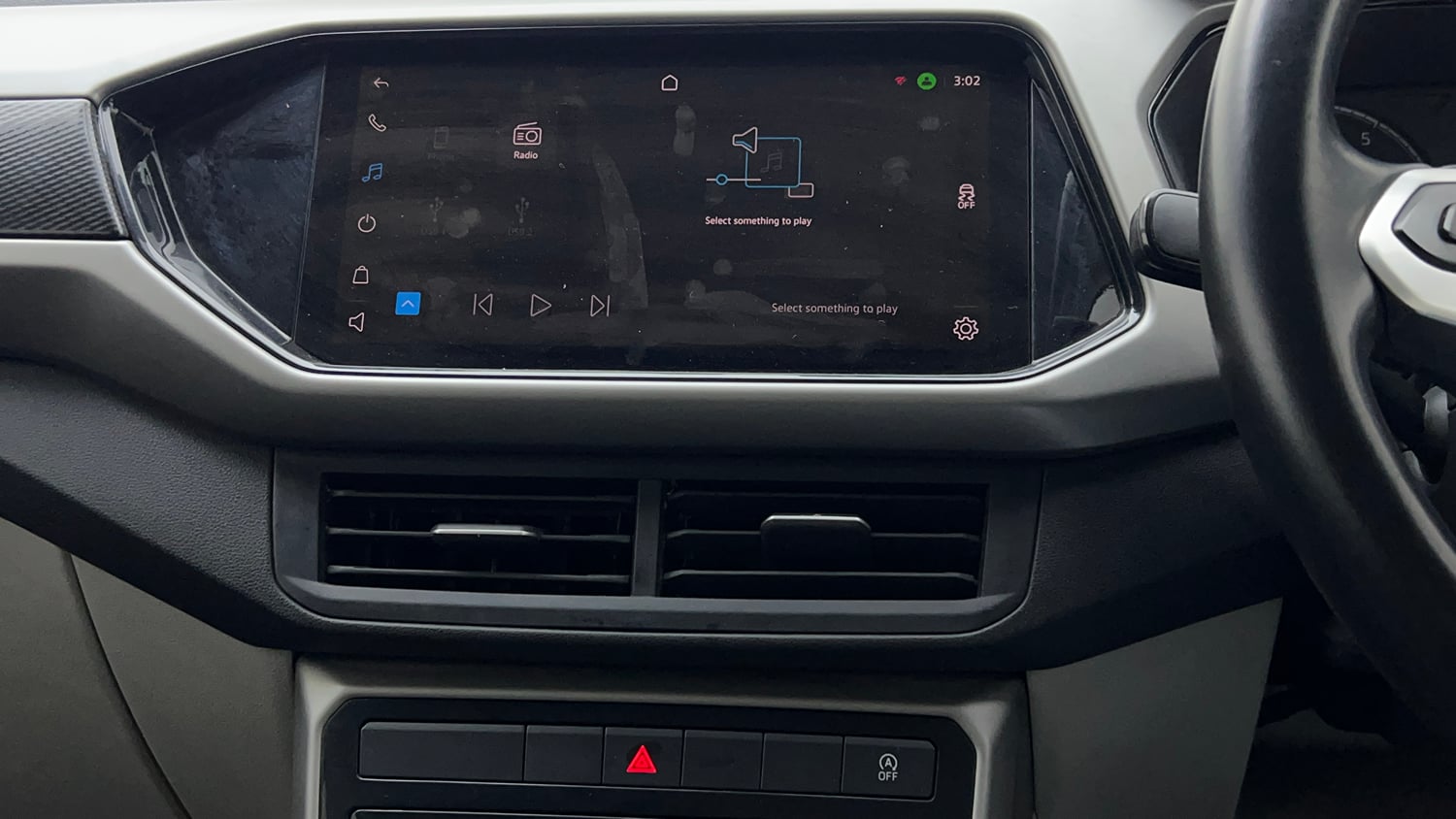 Used 2023 Volkswagen Taigun Highline 1.0 TSI MT Petrol Manual top_features Integrated (in-dash) music system