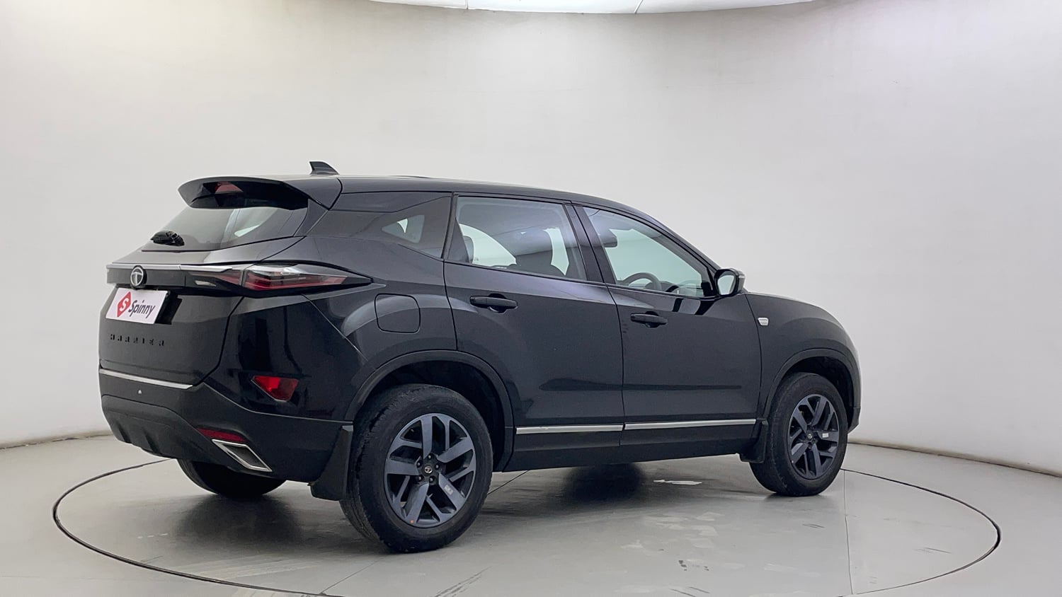 Used 2022 Tata Harrier XZA Plus Dark Edition Diesel Automatic exterior RIGHT REAR CORNER VIEW