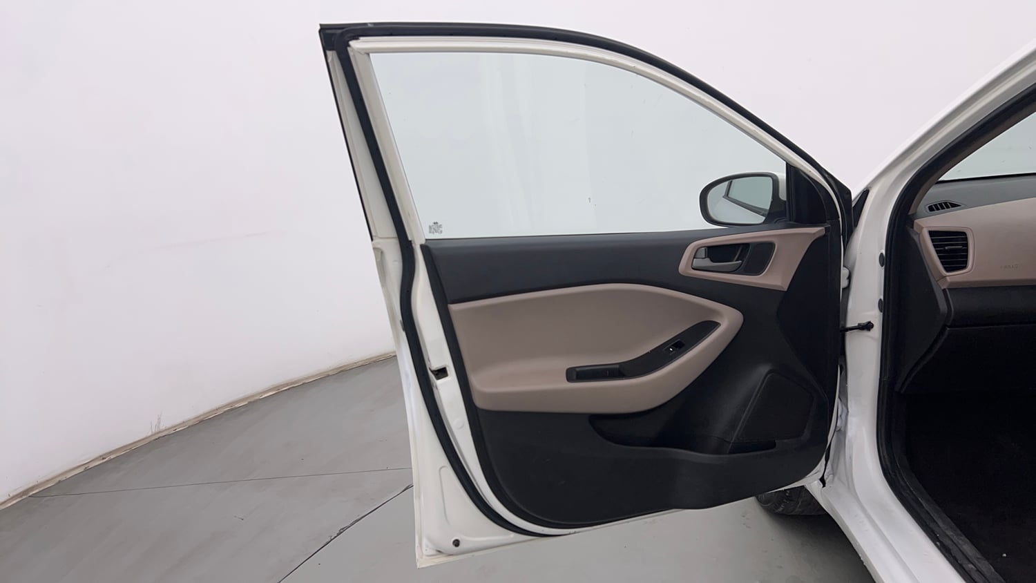 Used 2018 Hyundai Elite i20 Asta 1.4 CRDI (O) Diesel Manual interior LEFT FRONT DOOR OPEN VIEW