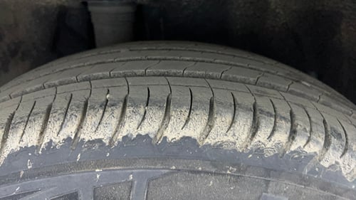 Used 2022 Mahindra XUV700 AX 7 Petrol AT Luxury Pack 7 STR Petrol Automatic tyres RIGHT REAR TYRE TREAD VIEW