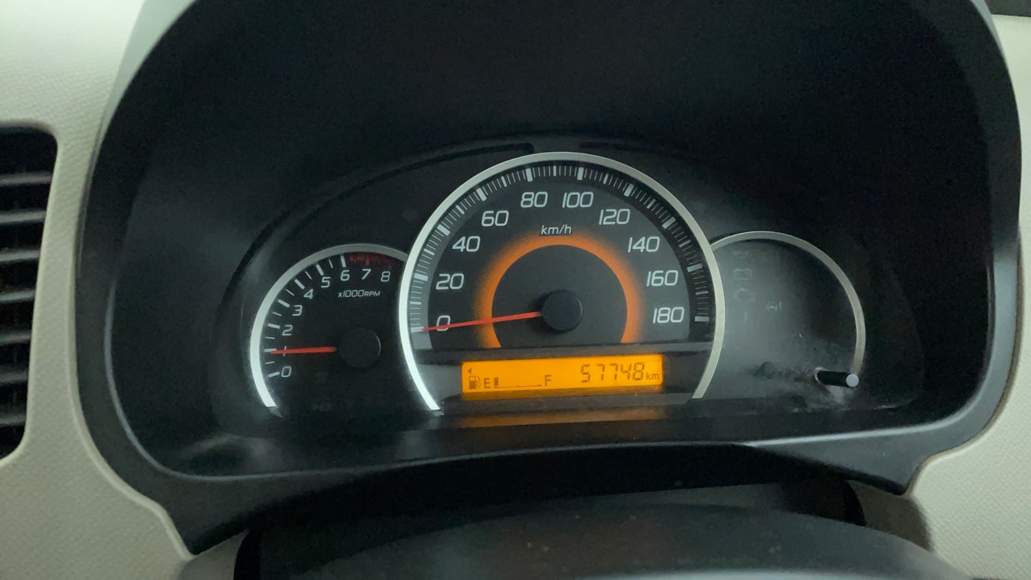 Used 2015 Maruti Suzuki Wagon R VXI Petrol Manual interior CLUSTERMETER VIEW