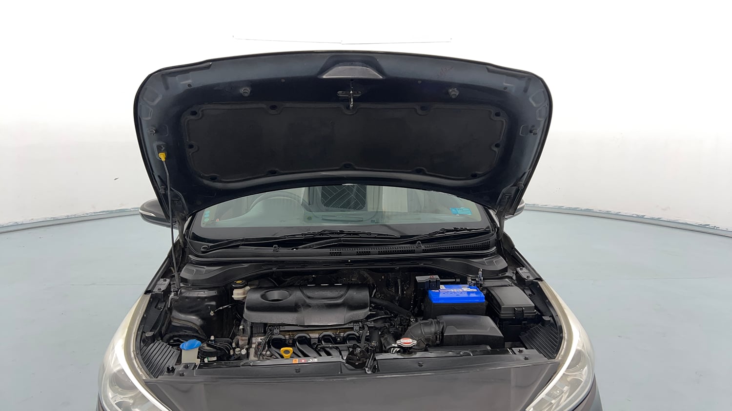 Used 2019 Hyundai Verna SX Plus 1.6 VTVT AT Petrol Automatic engine ENGINE & BONNET OPEN FRONT VIEW