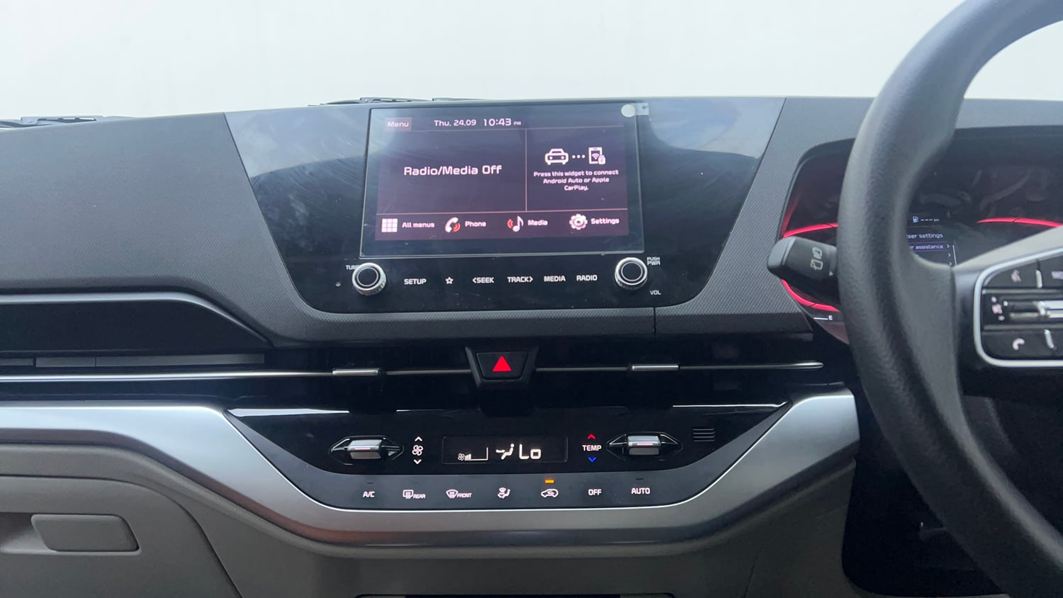 Used 2022 Kia Carens Prestige Plus 1.4 Petrol MT 7 STR Petrol Manual interior MUSIC SYSTEM & AC CONTROL VIEW