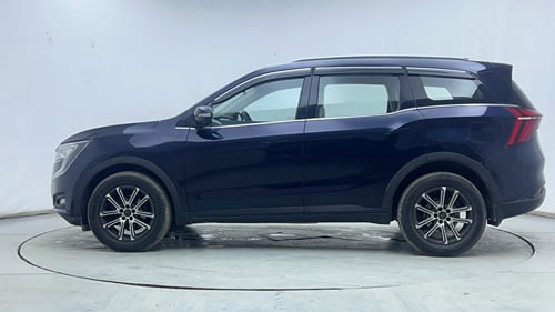 Used 2022 Mahindra XUV700 AX 7 Petrol AT Luxury Pack 7 STR Petrol Automatic exterior LEFT SIDE VIEW