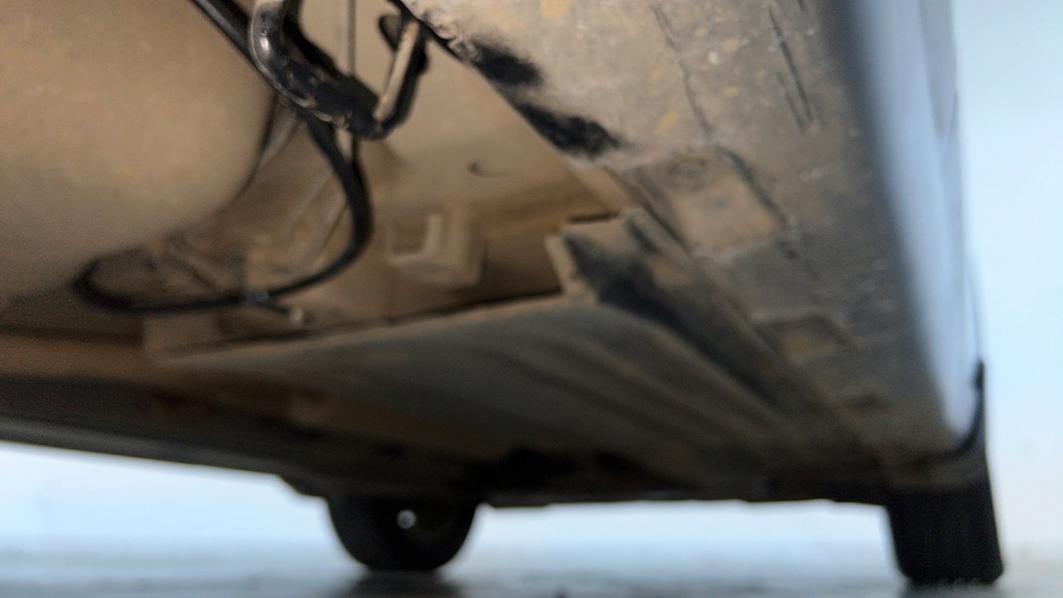 Used 2022 Toyota Urban Cruiser Premium Grade MT Petrol Manual extra REAR RIGHT UNDERBODY VIEW