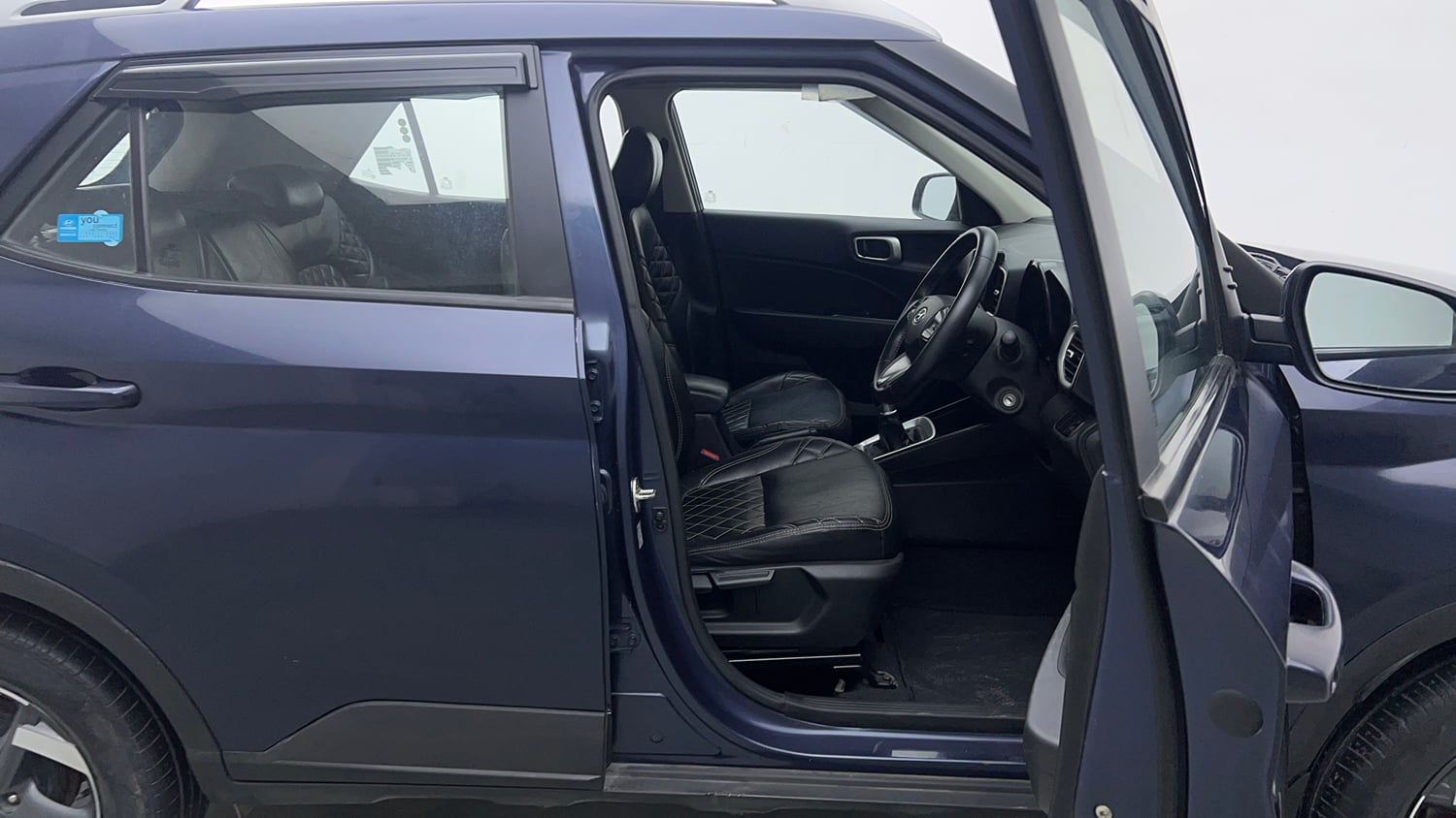 Used 2020 Hyundai Venue SX 1.4 CRDi Diesel Manual interior RIGHT SIDE FRONT DOOR CABIN VIEW