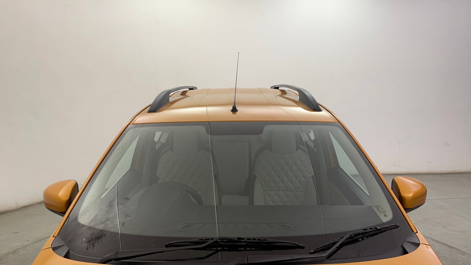 Used 2020 Renault Triber RXZ EASY-R AMT Petrol Automatic exterior FRONT WINDSHIELD VIEW