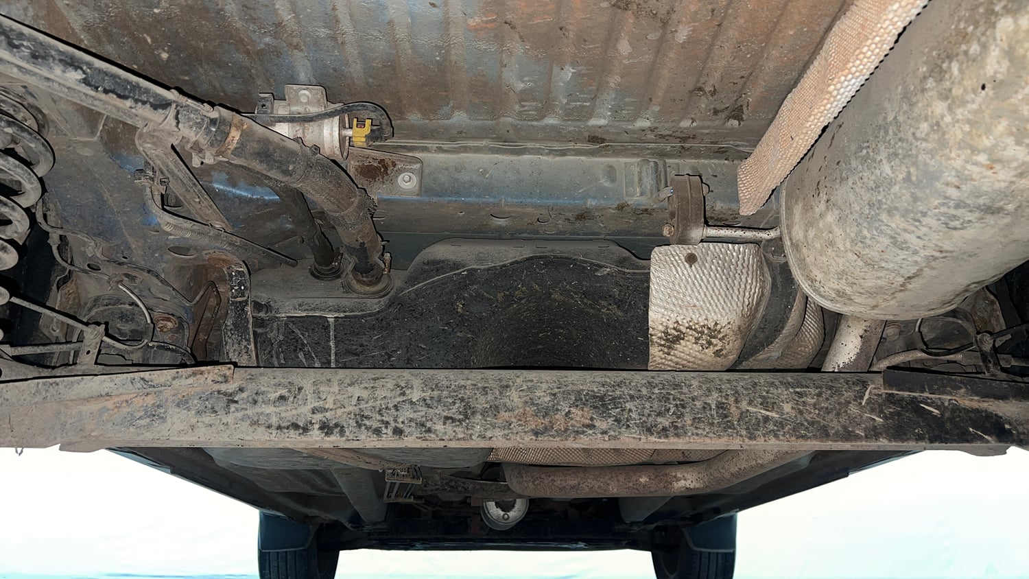 Used 2014 Ford EcoSport Titanium 1.5 Ti-VCT AT Petrol Automatic extra REAR UNDERBODY VIEW (TAKEN FROM REAR)