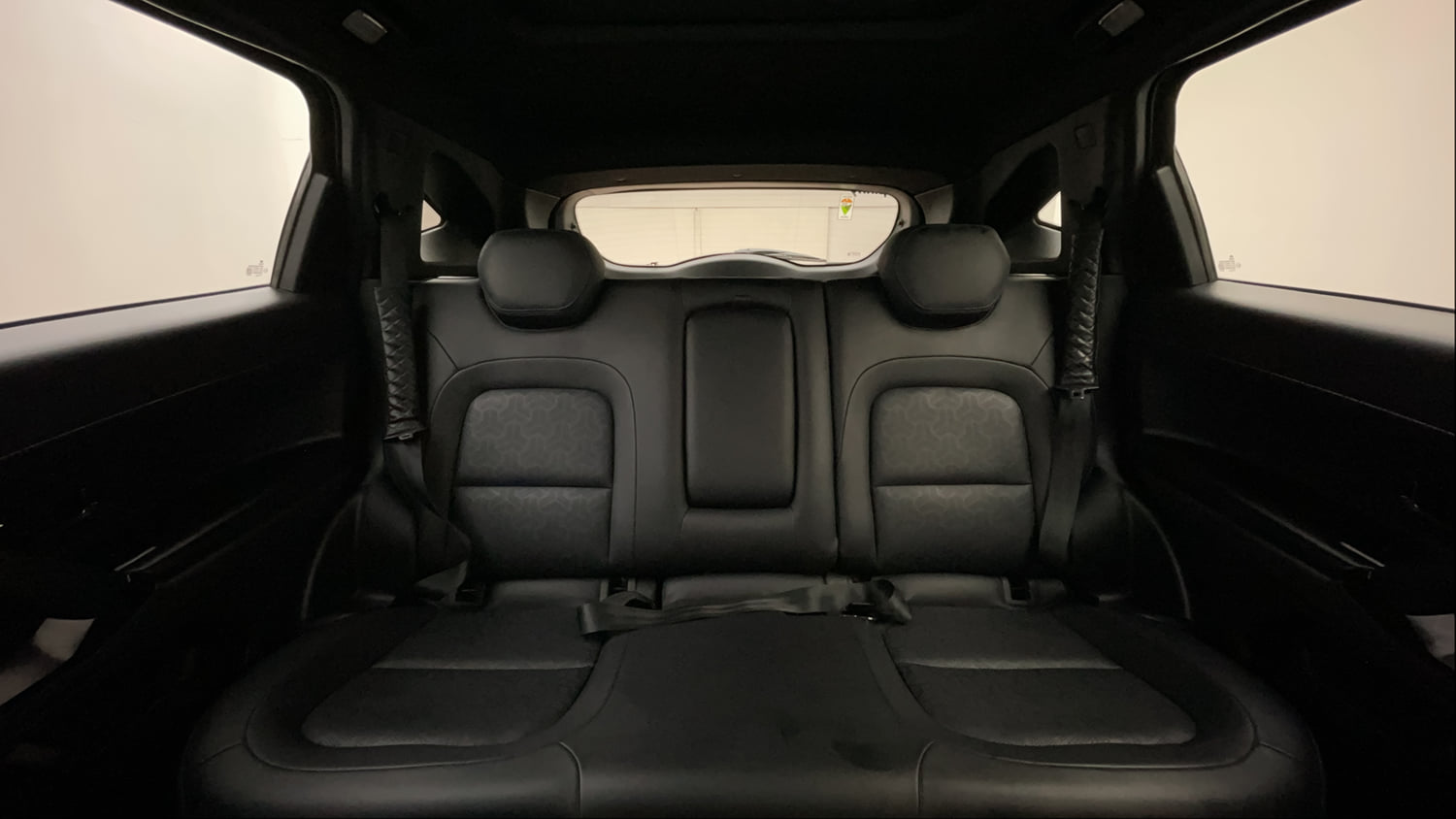 Used 2022 Tata Harrier XZA Plus Dark Edition Diesel Automatic interior REAR SEAT CONDITION VIEW
