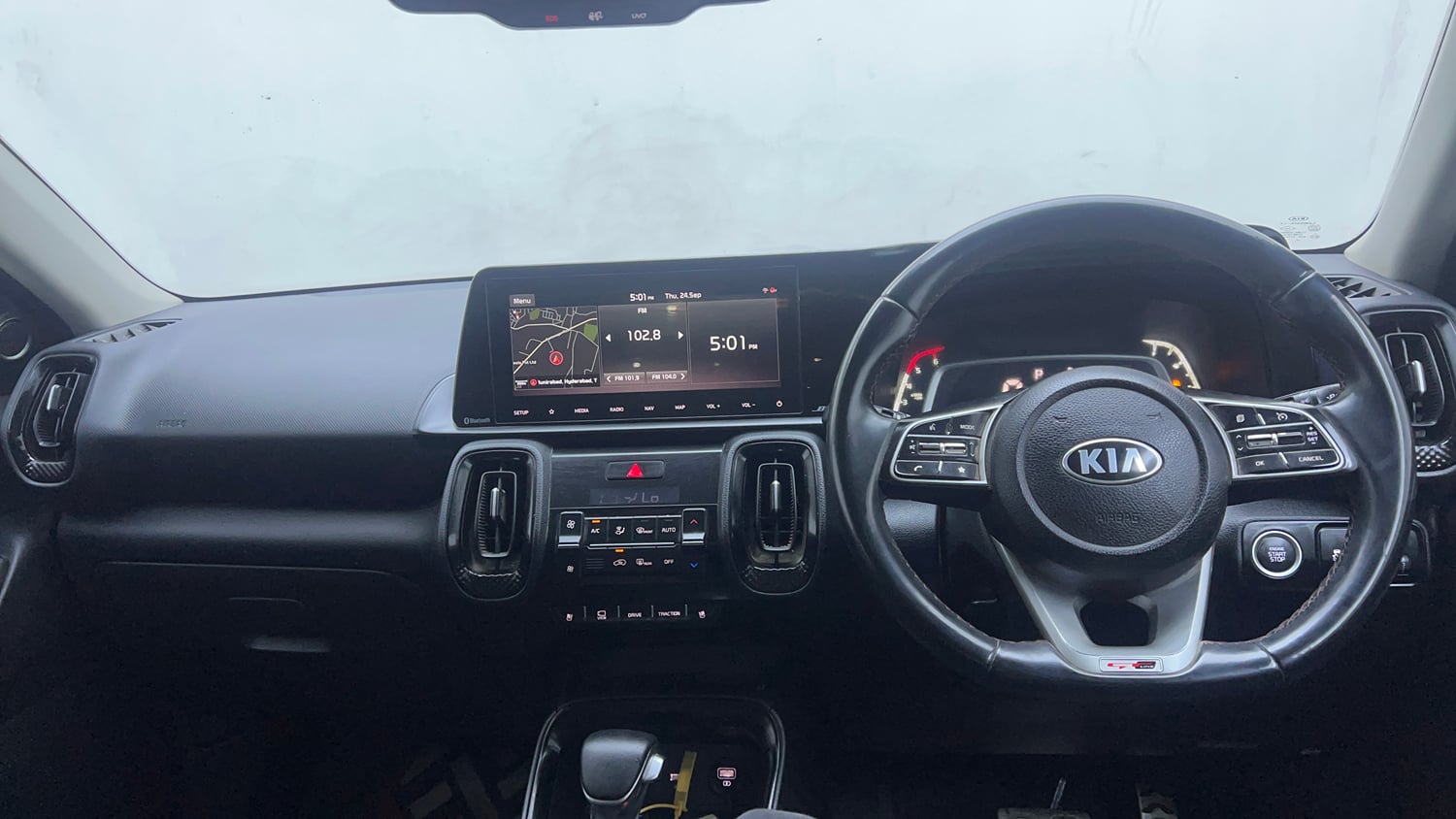 Used 2020 Kia Sonet GTX Plus 1.5 AT Diesel Automatic interior DASHBOARD VIEW