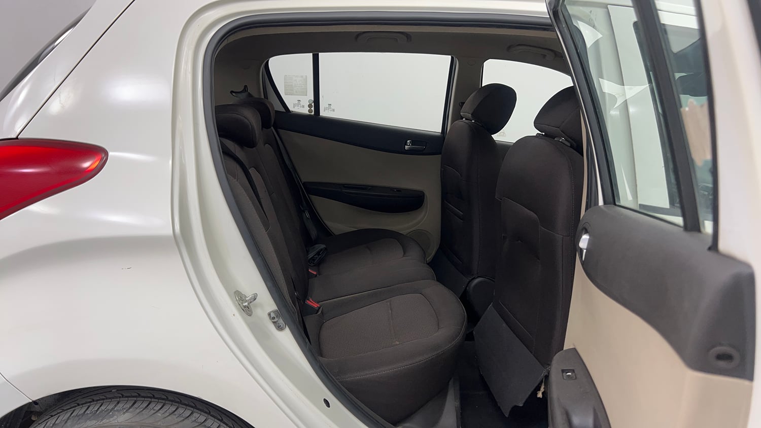 Used 2012 Hyundai i20 Sportz 1.2 Petrol Manual interior RIGHT SIDE REAR DOOR CABIN VIEW