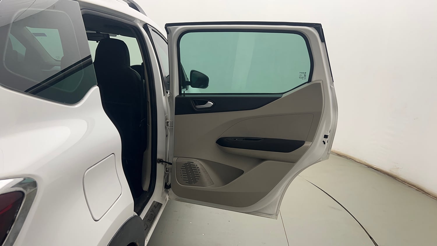 Used 2021 Renault Triber RXZ Petrol Manual interior RIGHT REAR DOOR OPEN VIEW