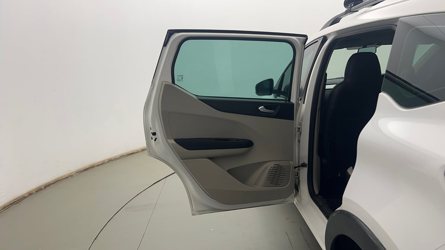 Used 2021 Renault Triber RXZ Petrol Manual interior LEFT REAR DOOR OPEN VIEW
