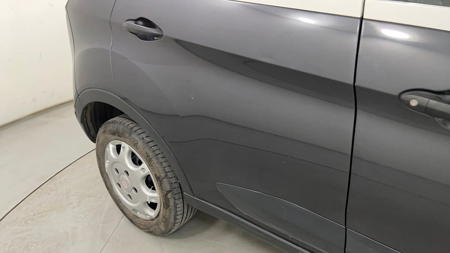 Used 2019 Tata Nexon XM Petrol Manual dents MINOR DENT