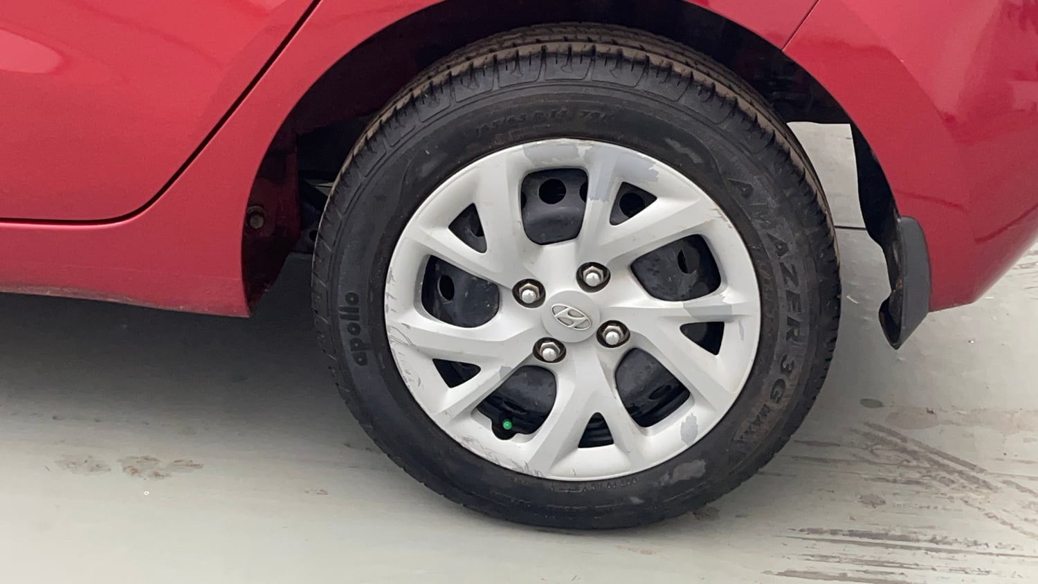 Used 2018 Hyundai Grand i10 Magna 1.2 Kappa VTVT Petrol Manual tyres LEFT REAR TYRE RIM VIEW