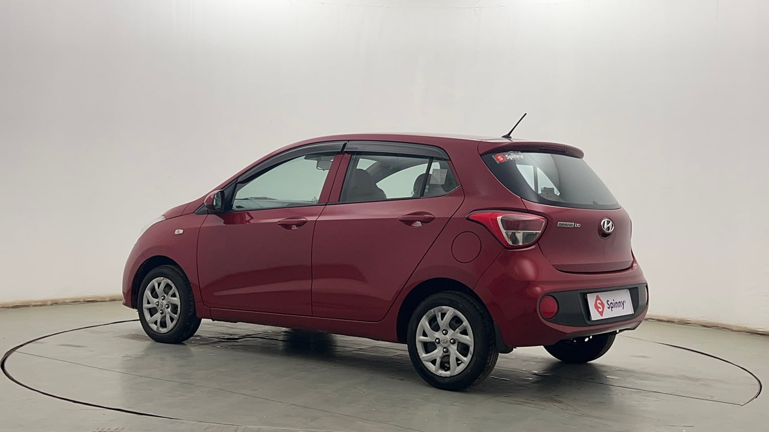 Used 2018 Hyundai Grand i10 Magna 1.2 Kappa VTVT Petrol Manual exterior LEFT REAR CORNER VIEW