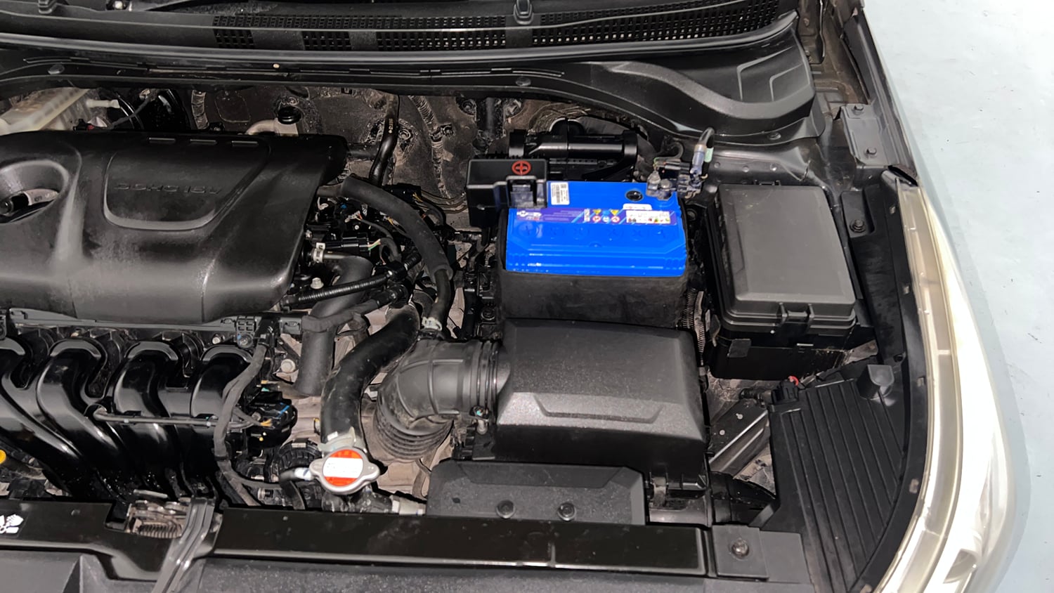 Used 2019 Hyundai Verna SX Plus 1.6 VTVT AT Petrol Automatic engine ENGINE LEFT SIDE VIEW