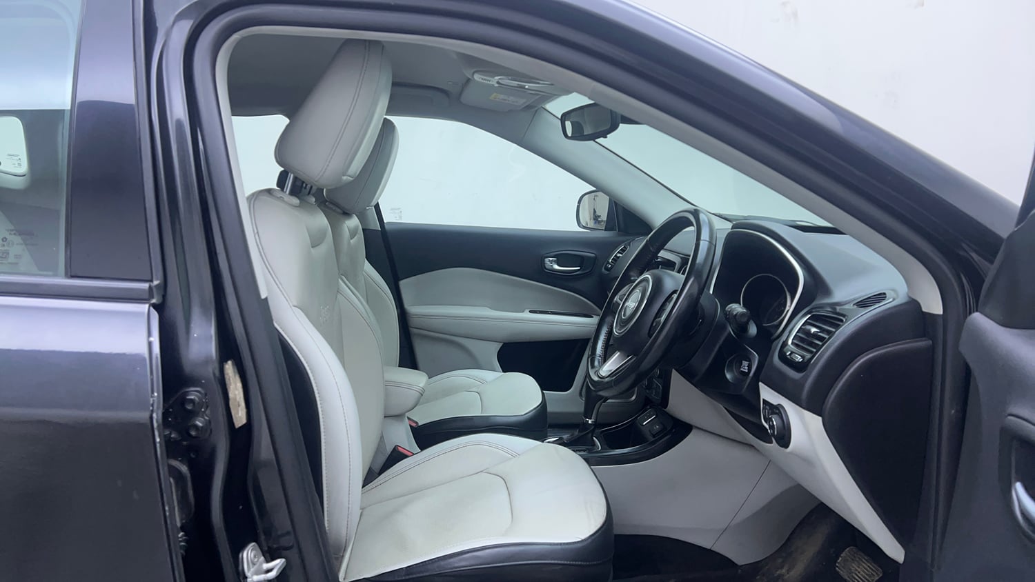 Used 2019 Jeep Compass Limited 1.4 Petrol AT Petrol Automatic interior RIGHT SIDE FRONT DOOR CABIN VIEW