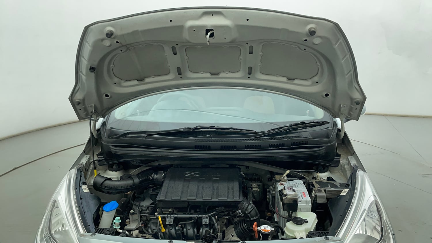 Used 2019 Hyundai Grand i10 Sportz AT 1.2 Kappa VTVT Petrol Automatic engine ENGINE & BONNET OPEN FRONT VIEW