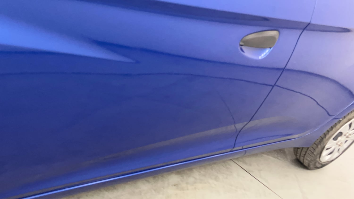 Used 2017 hyundai Eon Magna+ (O) Petrol Manual dents MINOR SCRATCH