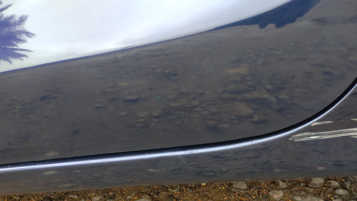 Used 2022 Maruti Suzuki Swift VXi Petrol Manual dents MINOR DENT