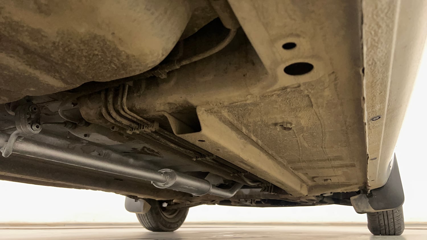Used 2019 Datsun Redi-GO S 1.0 Petrol Manual extra REAR RIGHT UNDERBODY VIEW