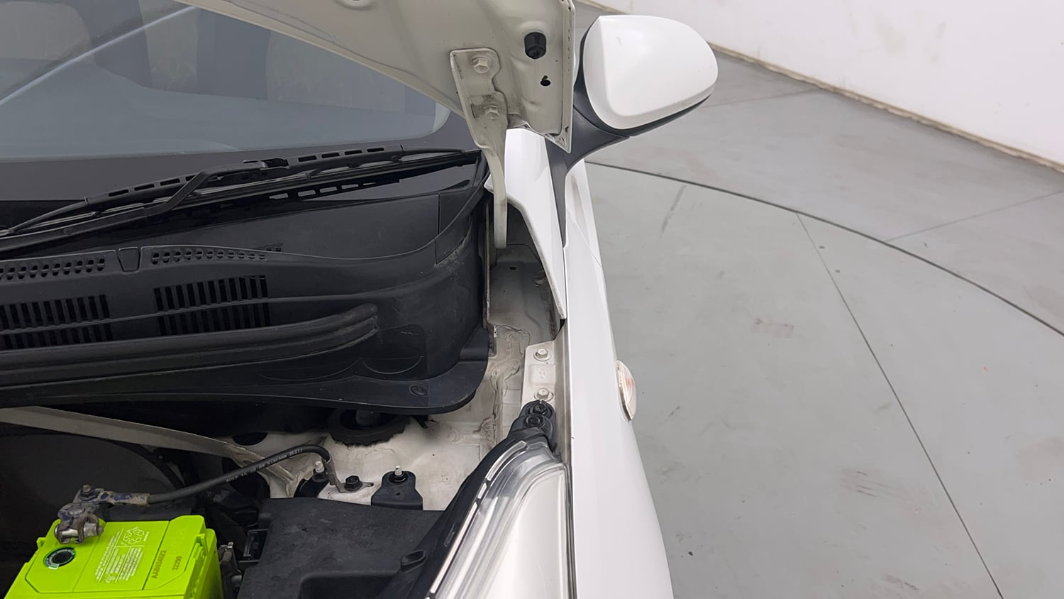 Used 2016 Hyundai Grand i10 Magna 1.2 Kappa VTVT Petrol Manual engine ENGINE LEFT SIDE HINGE & APRON VIEW