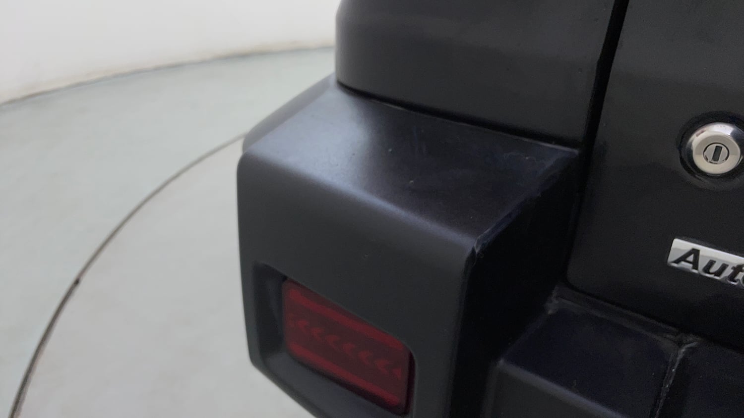 Used 2022 mahindra Thar LX Hard Top Petrol AT 4WD Petrol Automatic dents MINOR SCRATCH